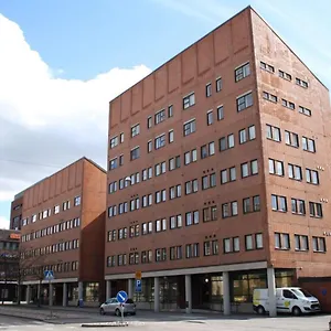 Norden Homes Quick & Easy Airport And Centre Access , Helsinki Finland
