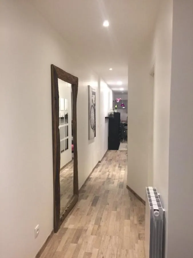 Bel Appartement Au Coeur De Paris 0*,